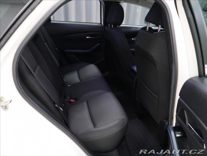 Mazda CX-30 2,0 i Skyactiv G122 Plus 2020