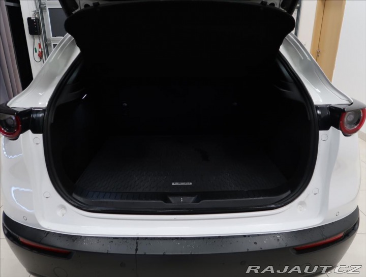 Mazda CX-30 2,0 i Skyactiv G122 Plus 2020