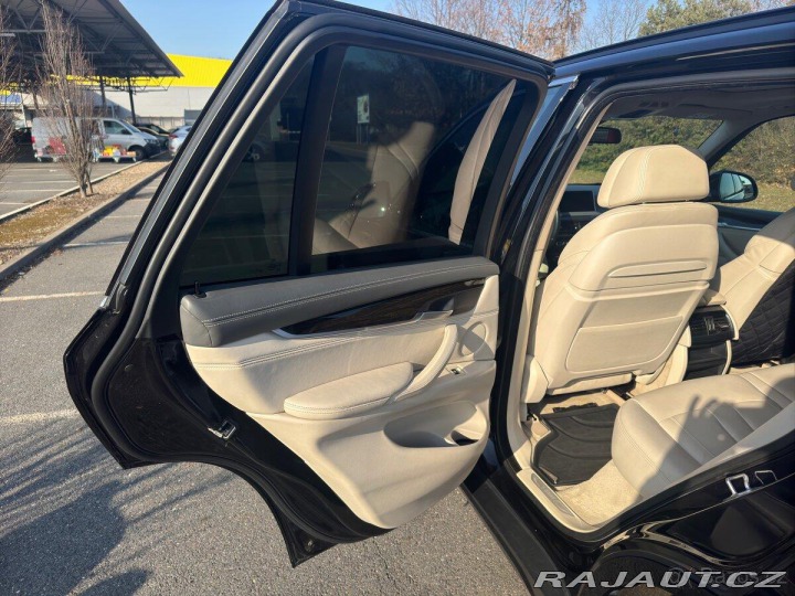 BMW X5 3,0 xDrive 1800