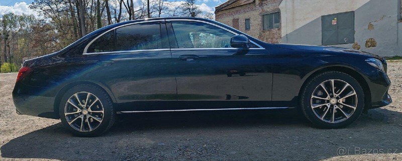 Mercedes-Benz E 2,0 E 220 d  Avantgarde,
