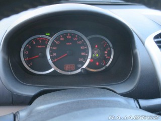 Mitsubishi L200 2,5 INTENSE+ DI-D 4WD DO 2013