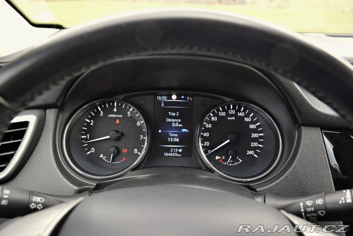 Nissan Qashqai 1,6 DIG-T ACENTA + SAFE 2015