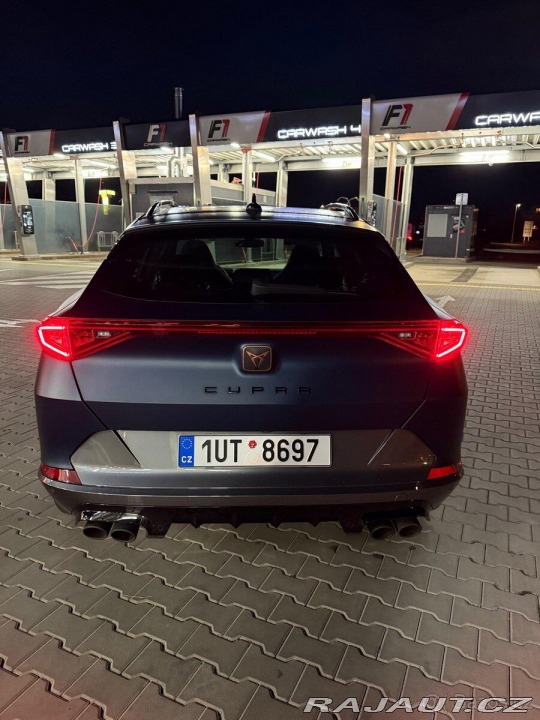 Cupra Formentor VZ310 1800