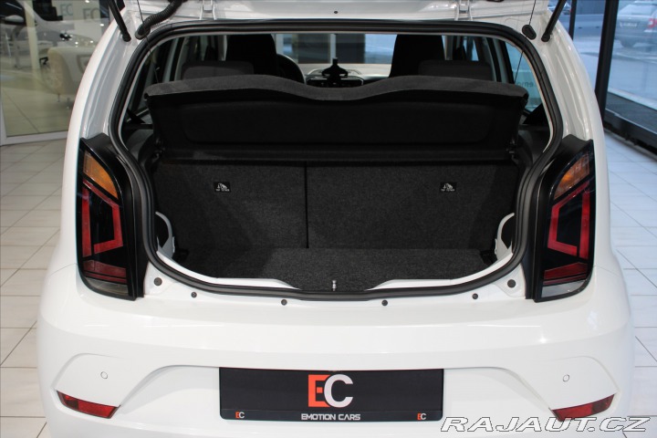 Volkswagen up! DPH / Výhřev / Camera / L 2020