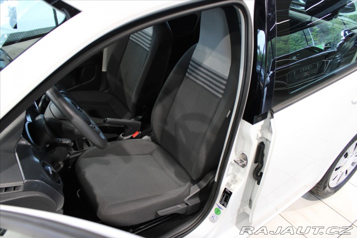 Volkswagen up! DPH / Výhřev / Camera / L 2020
