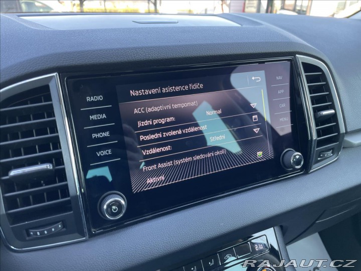 Škoda Karoq 1,0 TSi D.Klima*Navi*ACC* 2019