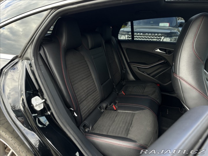 Mercedes-Benz CLA 220d 4Matic 2016
