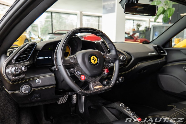 Ferrari 488 Lift/Carbon/GialloModena 2016