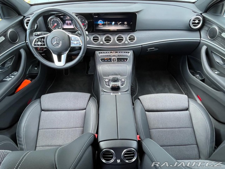 Mercedes-Benz E 300d 180 kW LED Kamera 18 2021