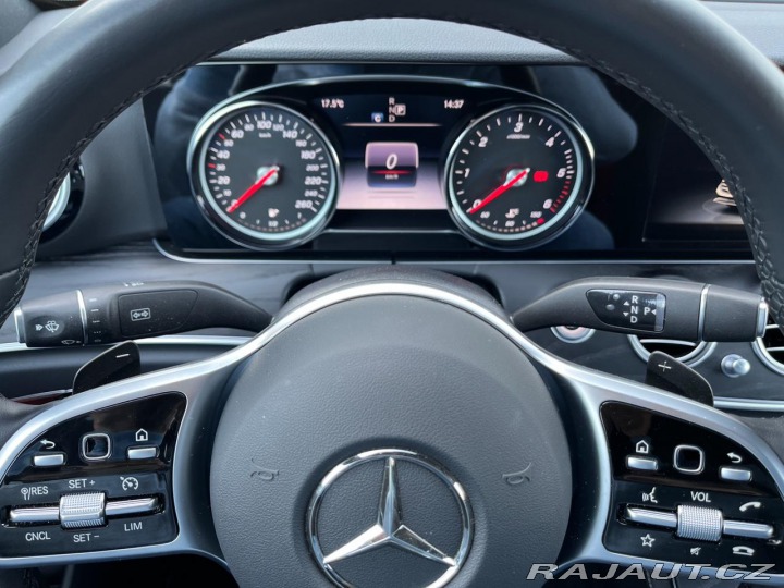 Mercedes-Benz E 300d 180 kW LED Kamera 18 2021