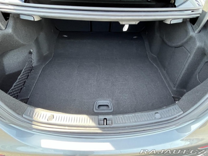 Mercedes-Benz E 300d 180 kW LED Kamera 18 2021
