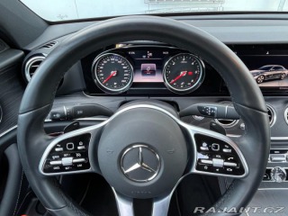 Mercedes-Benz E 300d 180 kW LED Kamera 18 2021