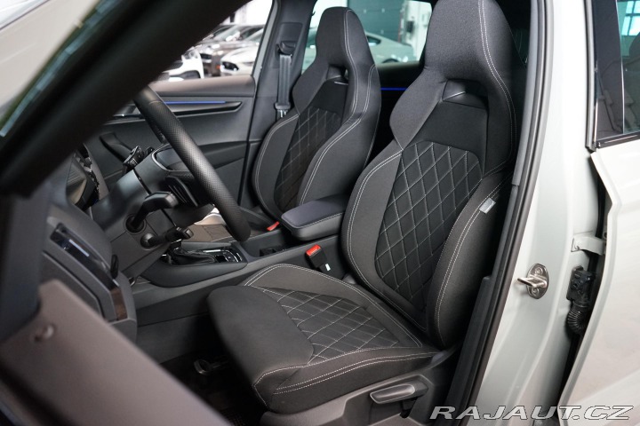 Škoda Karoq 1.5 TSI Sportline DSG Can 2024