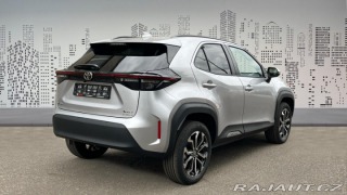 Toyota Yaris Cross 1,5 Hybrid e-CVT 4x4 130k 2025