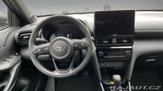 Toyota Yaris Cross 1,5 Hybrid e-CVT 4x4 130k 2025