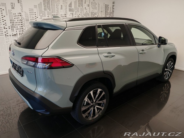 Toyota Corolla Cross 2.0 Hybrid Style Tech 2025