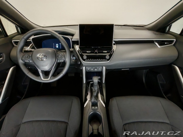 Toyota Corolla Cross 2,0 Hybrid e-CVT Style Te 2025