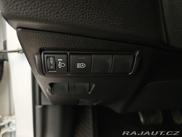 Toyota Corolla Cross 2,0 Hybrid e-CVT Comfort 2024