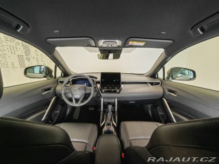 Toyota Corolla Cross 2,0 Hybrid e-CVT Executiv 2024