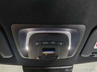 Toyota Corolla Cross 2,0 Hybrid e-CVT Executiv 2024