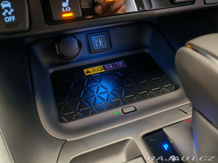 Toyota RAV4 2,5 Plug-in Hybrid 4x4 AT 2025
