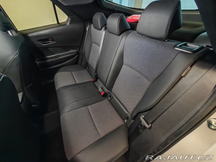 Toyota C-HR 2.0 Hybrid 135kW E-CVT Ex 2024