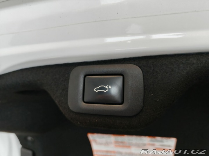 Lexus Ostatní modely ES 300h F sport 2019
