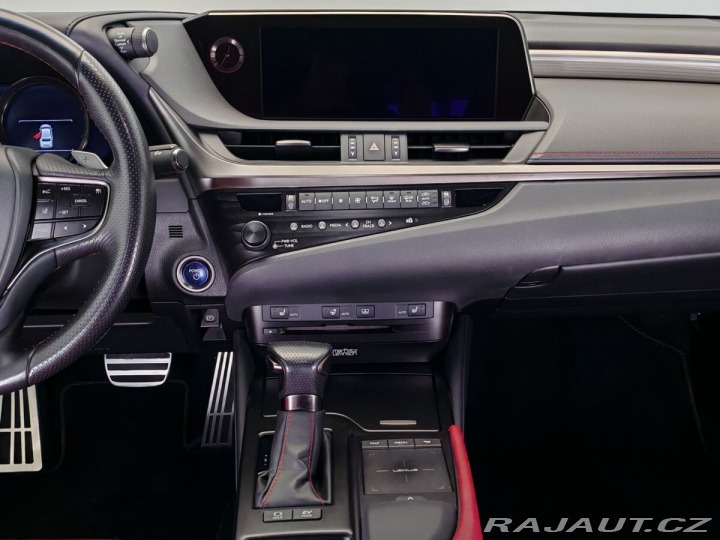 Lexus Ostatní modely ES 300h F sport 2019