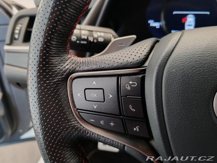 Lexus Ostatní modely ES 300h F sport 2019