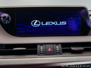Lexus Ostatní modely ES 300h F sport 2019