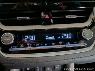 Toyota Corolla Cross 2,0 Hybrid e-CVT Style Te 2025