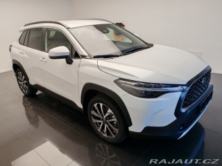 Toyota Corolla Cross 2,0 Hybrid e-CVT Style Te 2025