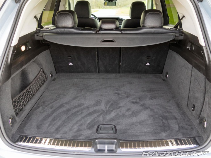 Mercedes-Benz GLE 2,0 300d 200kW 4MATIC CZ 2023