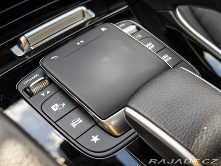 Mercedes-Benz GLE 2,0 300d 200kW 4MATIC CZ 2023