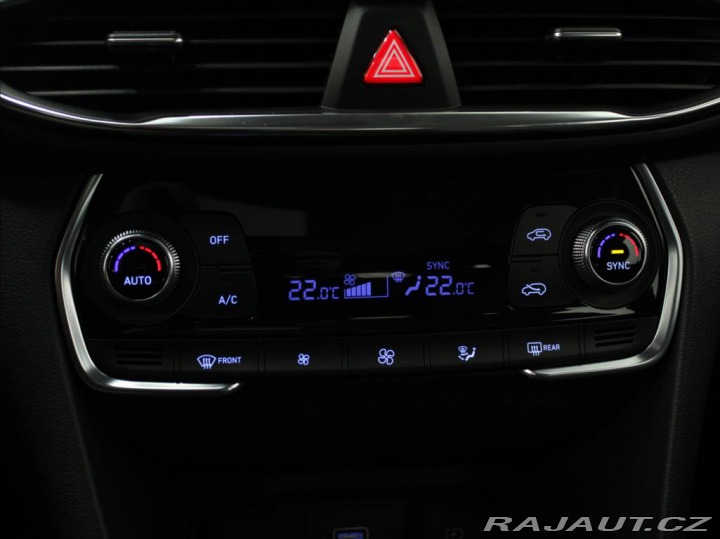 Hyundai Santa Fe 2,2 CRDi 142Kw 7m. AKČNÍ 2023
