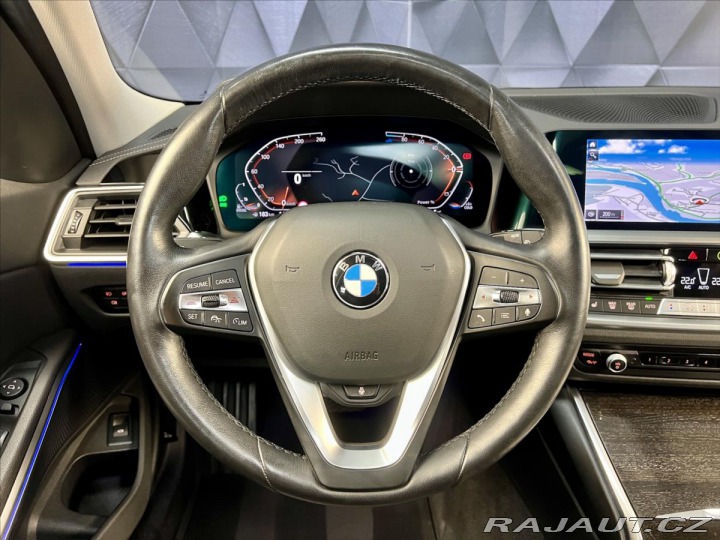 BMW 3 320d xDrive AT LUXURY LIN 2022