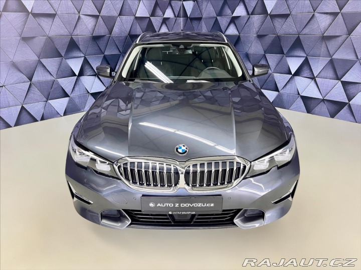 BMW 3 320d xDrive AT LUXURY LIN 2022
