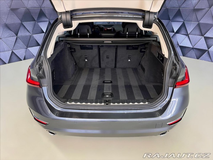 BMW 3 320d xDrive AT LUXURY LIN 2022