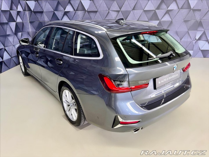 BMW 3 320d xDrive AT LUXURY LIN 2022