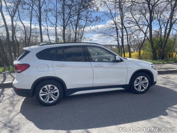 BMW X1 2,5 xDrive25e 1800