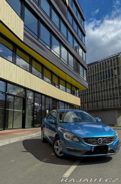 Volvo V60 D4 diesel, automat 2014