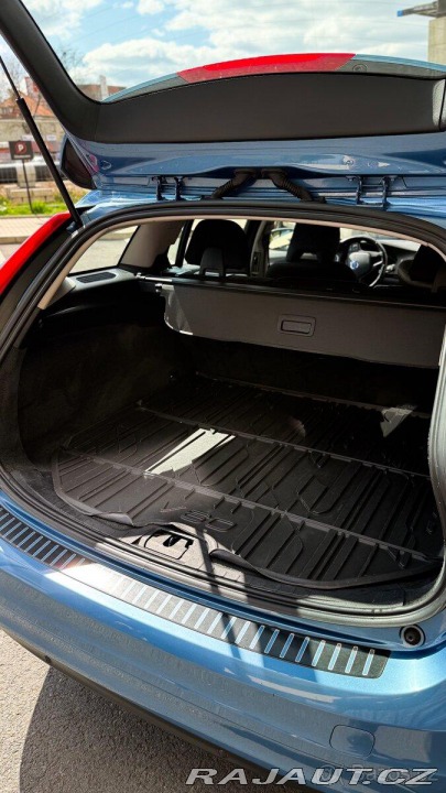 Volvo V60 D4 diesel, automat 2014