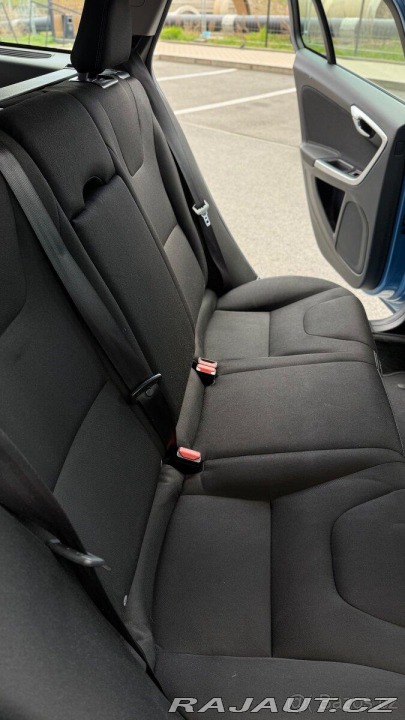 Volvo V60 D4 diesel, automat 2014
