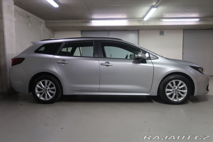Toyota Corolla 2.0Hybrid,CZ,1Maj,Comfort 2023