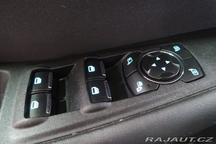Ford S-MAX 2.0TDCi,110kW,manuál,NAVI 2019