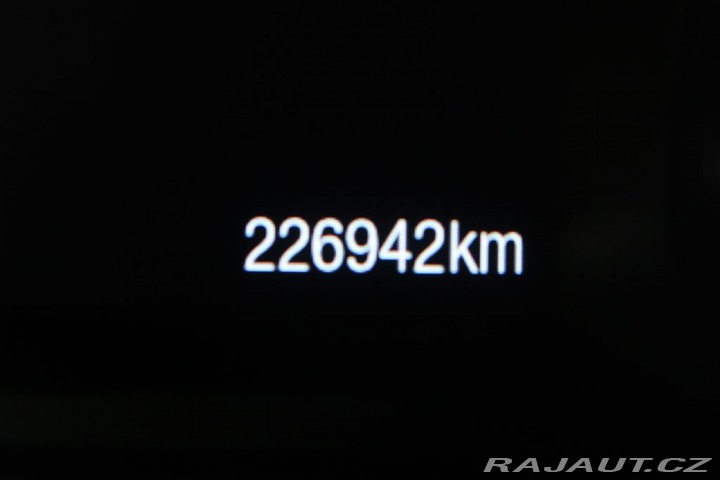 Ford S-MAX 2.0TDCi,110kW,manuál,NAVI 2019