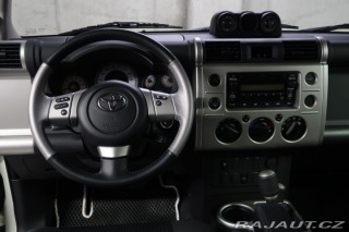 Toyota FJ 4.0VVT-i,V6,200kW,AT,4x4 2023