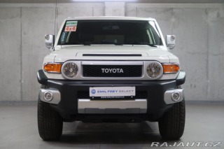 Toyota FJ 4.0VVT-i,V6,200kW,AT,4x4 2023