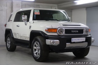 Toyota FJ 4.0VVT-i,V6,200kW,AT,4x4 2023