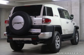 Toyota FJ 4.0VVT-i,V6,200kW,AT,4x4 2023